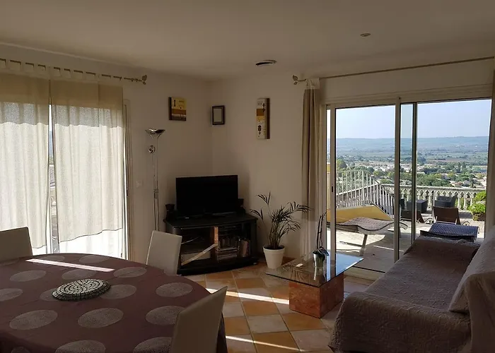 Vue Panoramique Avec Piscine Et Jacuzzi شقة *