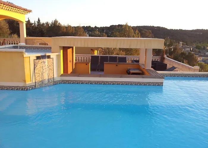 شقة Vue Panoramique Avec Piscine Et Jacuzzi