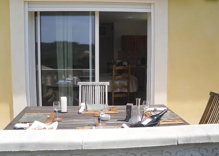 Vue Panoramique Avec Piscine Et Jacuzzi شقة Langlade